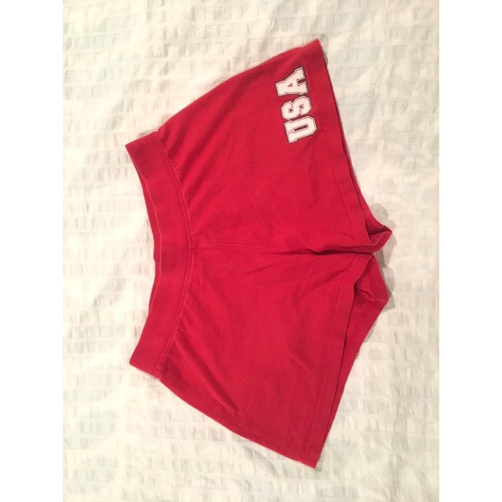 Super short red shorts with USA logo